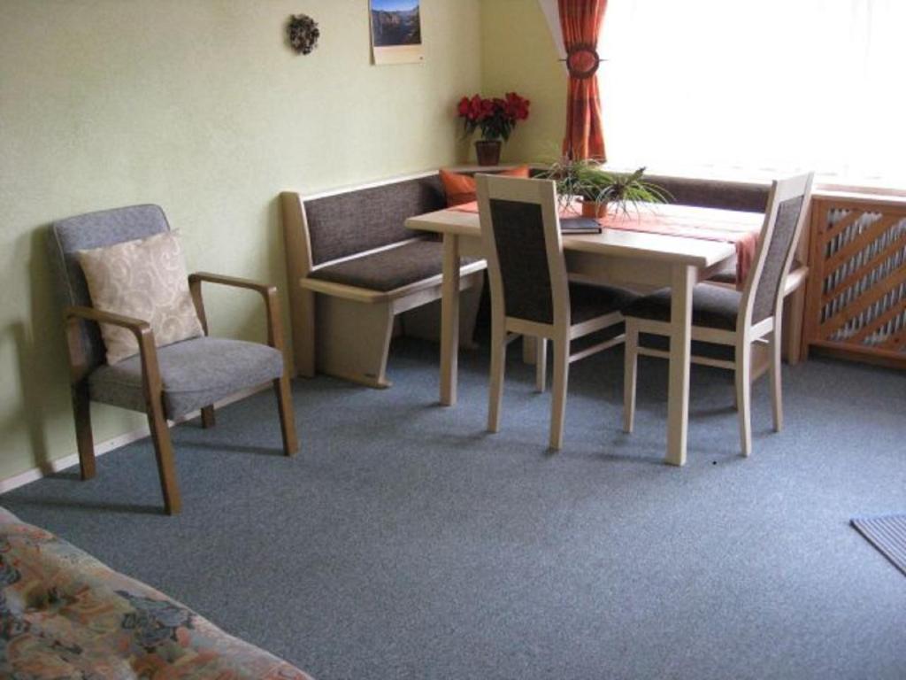 Ferienwohnung Stickler Reutte Δωμάτιο φωτογραφία