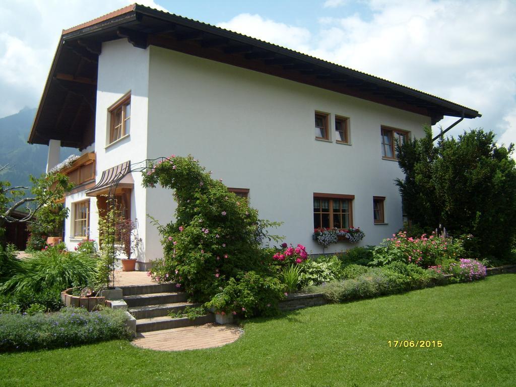 Ferienwohnung Stickler Reutte Δωμάτιο φωτογραφία