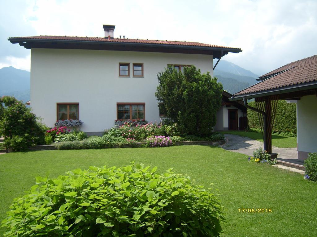 Ferienwohnung Stickler Reutte Δωμάτιο φωτογραφία