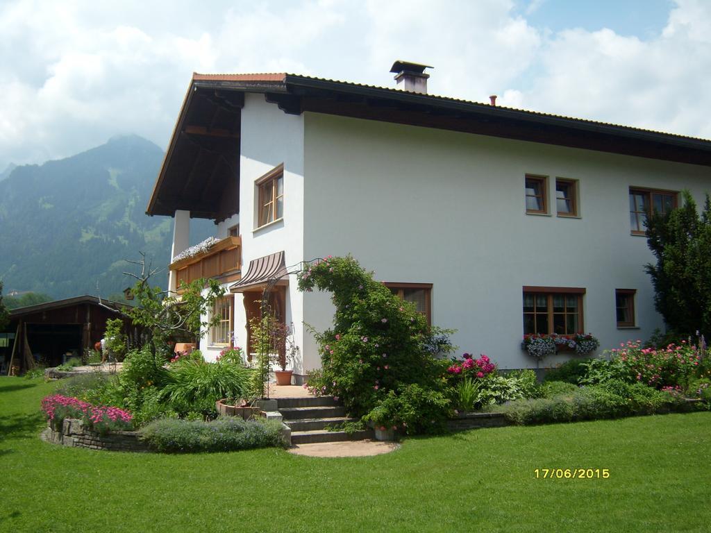Ferienwohnung Stickler Reutte Δωμάτιο φωτογραφία